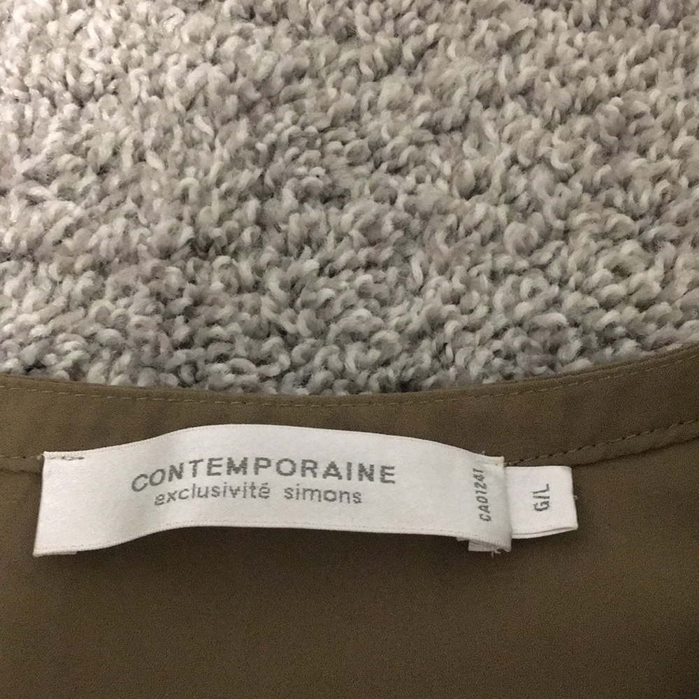 Shirt - Picture 3 of 4